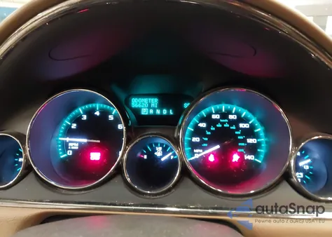 2016 Buick Enclave Premium z USA, uszkodzony, nr VIN 5GAKVCKD3GJ237955